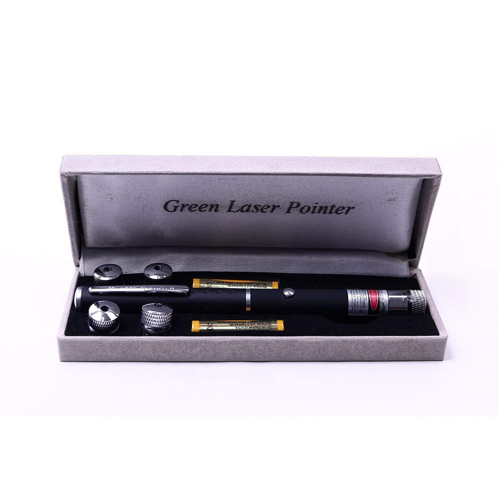 Pilli Yeşil Lazer Pointer Güçlü Işık Uzun Menzilli Profesyonel Kullanım BM-521