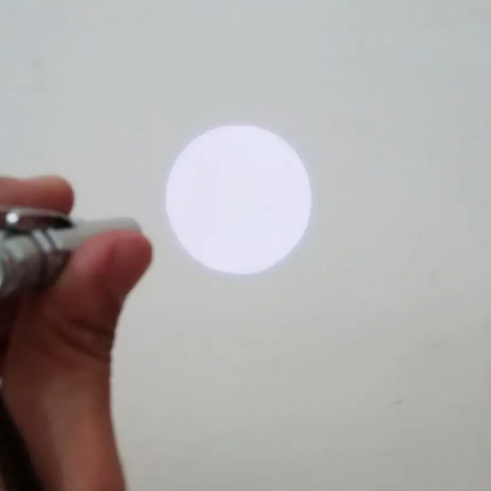 Mini Güçlü LED El Feneri Kompakt Taşınabilir Yüksek Aydınlatma Performansı WT-384B